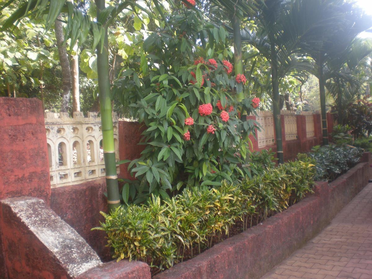 Atithi Lodge Ganpatipule Exterior photo