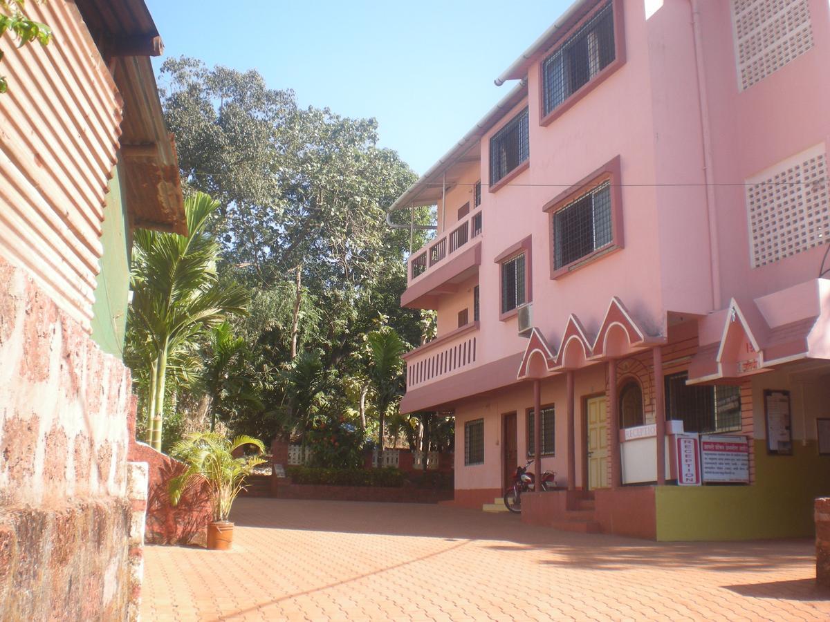 Atithi Lodge Ganpatipule Exterior photo